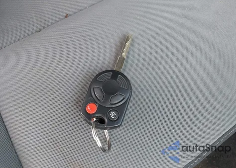 2014 Ford Escape Se z USA, uszkodzony, nr VIN 1FMCU0GX5EUC91143